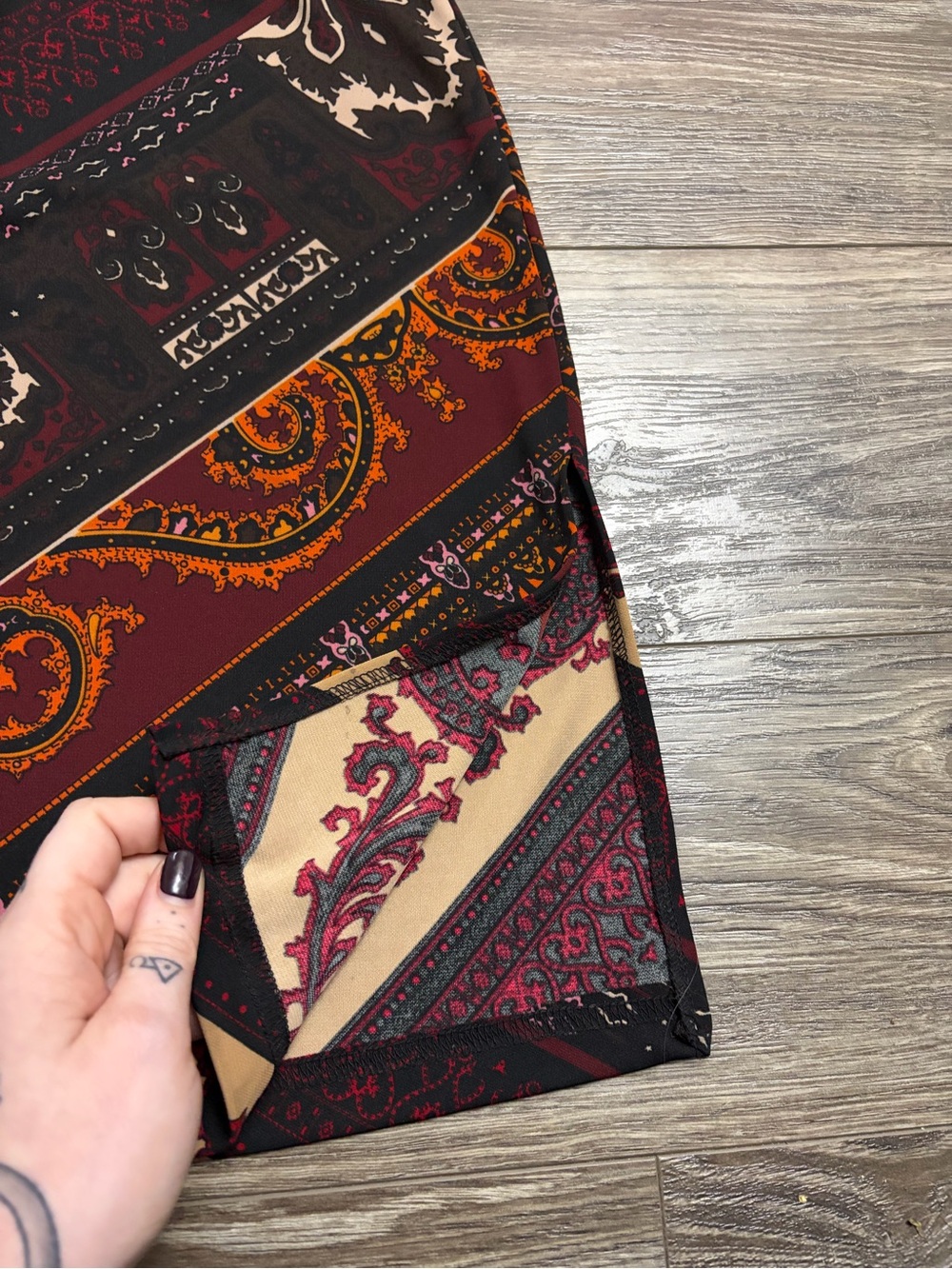 90s American Vintage Boho Paisley Scarf Print Mini Skirt (Multicolor) Size Large - Picture 5 of 8